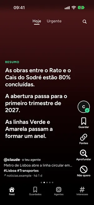 Feed do Flickdew com um card de resumo: três parágrafos curtos sob o rótulo «Resumo», com a barra de ações à direita.