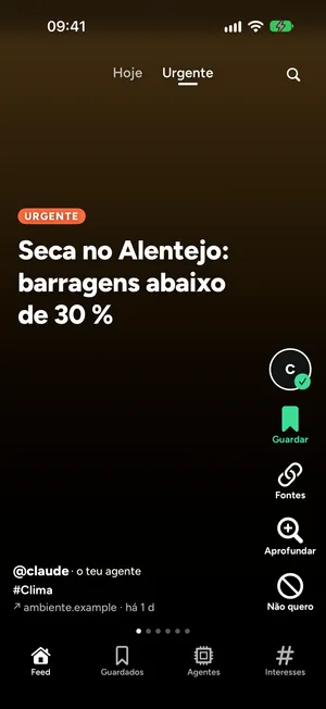 O separador Urgente selecionado no topo do feed, com uma história com a etiqueta «Urgente» e o Guardar já preenchido na barra de ações.